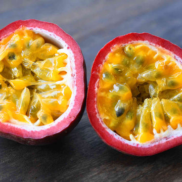 Passion Fruit Vine Seeds – Tropical Sweet Fruiting Garden Variety